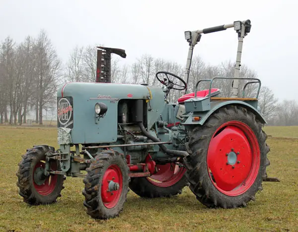 Eicher ED 12
