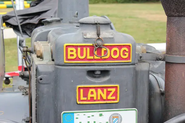 Schriftzug auf einem Lanz Bulldog