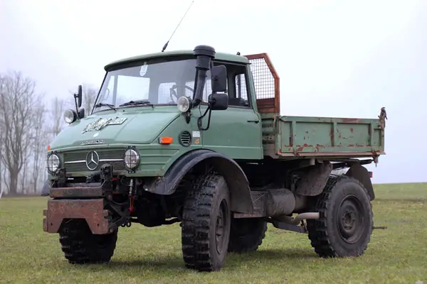 Bild eines Unimog 406